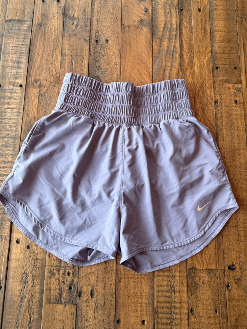 Nike Dri-FIT Women’s Running Shorts Small Lavender Purple Smocked Waist